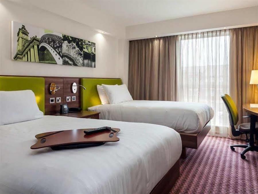 Hotel Hampton By Hilton Birmingham Jewellery Quarter Exterior foto
